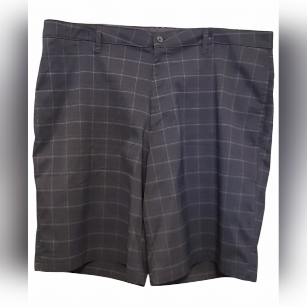 Champion size 40W checkered gray shorts